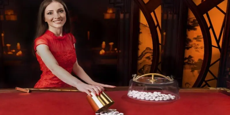 dat kwok fan tan co dien Đặt cửa Kwok trong Fan Tan truyền thống