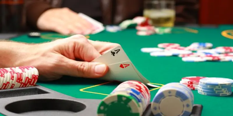 gioi thieu ve stud poker Giới thiệu về phiên bản game Poker siêu hay
