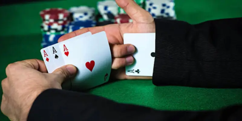 toi trang bai buu la gi Trường hợp tới trắng khi chơi bài Bửu